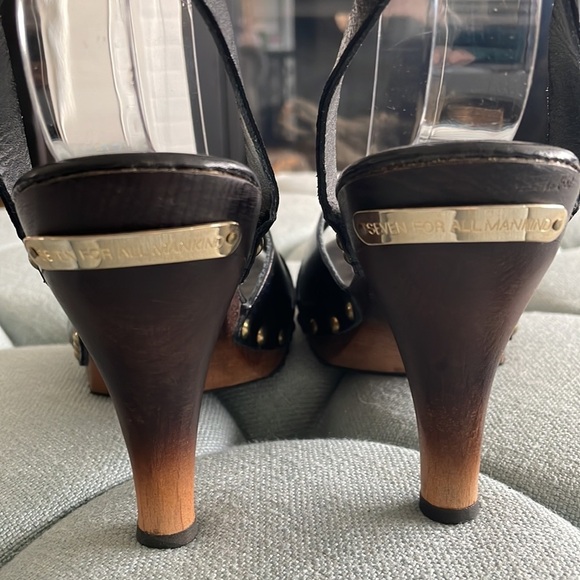 7 For All Mankind Black Leather Sandals with Wooden Ombré Heels - Picture 5 of 16